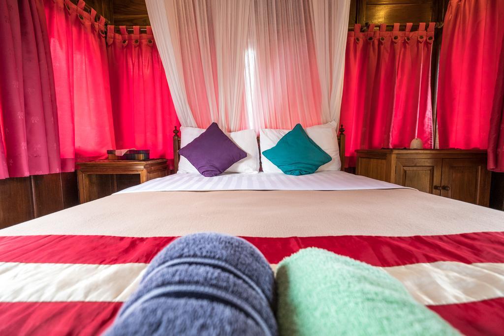 Hotel Easy Surf Dacha Canggu Exterior foto