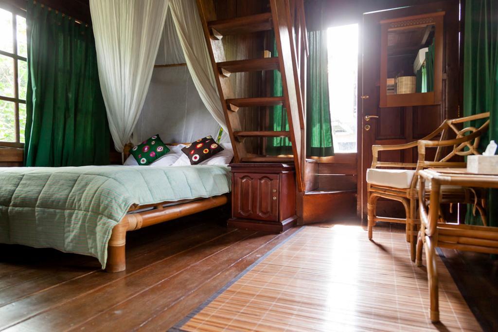 Hotel Easy Surf Dacha Canggu Exterior foto