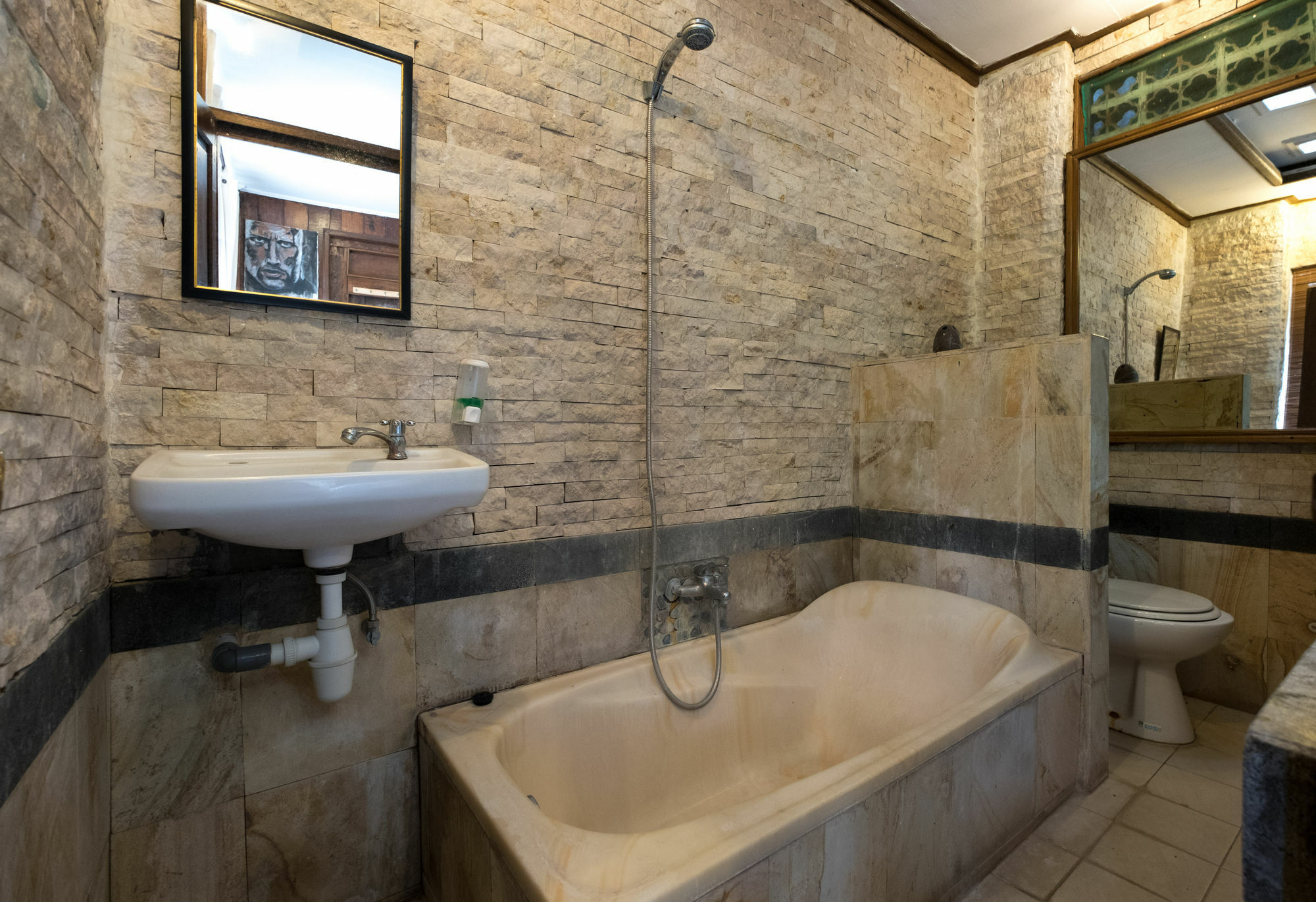 Hotel Easy Surf Dacha Canggu Exterior foto